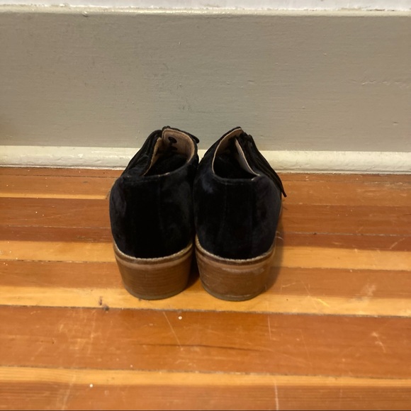 Velvet Lace-up Shoes - Picture 3 of 4